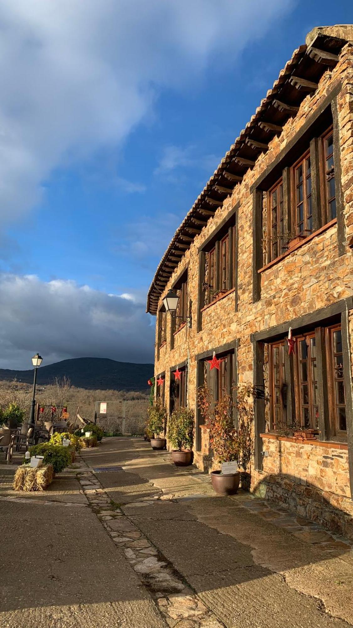 Al Viento, Alojamiento & Turismo Rural Pradena Del Rincon Exterior foto